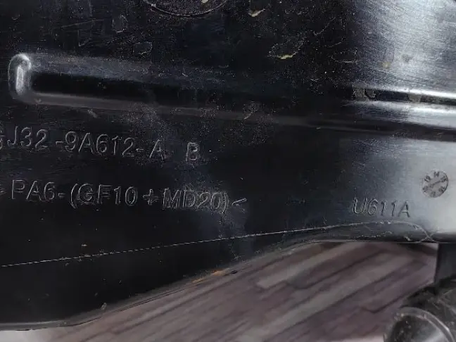 Корпус воздушного фильтра Land Rover Evoque 1 2.0