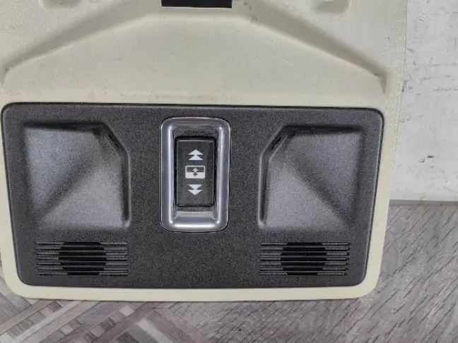 Плафон салонный Range Rover Evoque L538