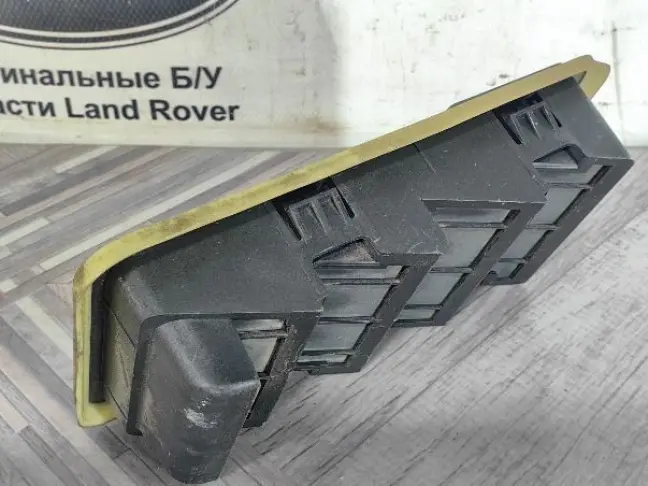 Дефлектор воздушный Land Rover Sport L320 05-13