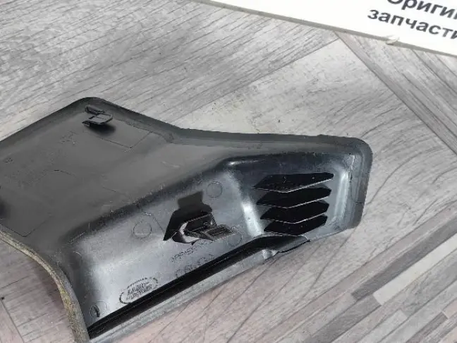 Заглушка  Range Rover Evoque 2 L551