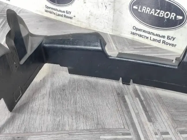 Диффузор радиатора Range Rover Evoque L538