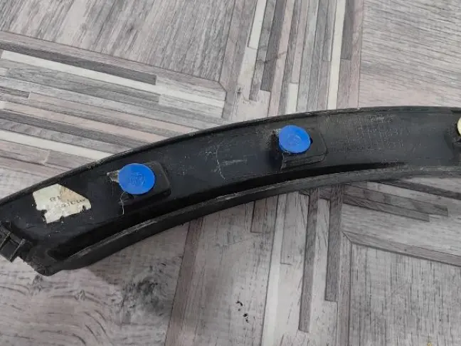 Молдинг заднего крыла  Range Rover Evoque 1 L538