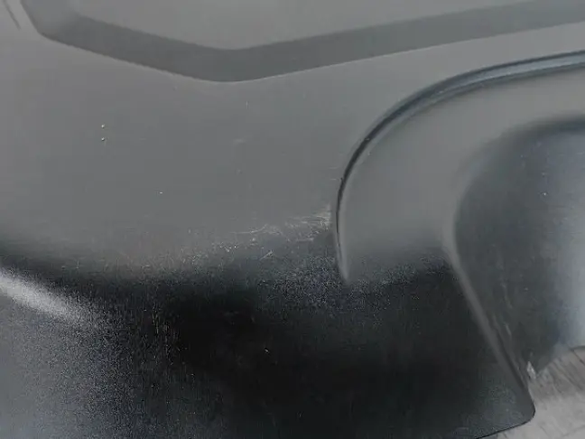 Крышка двигателя  Range Rover Evoque 2 L551