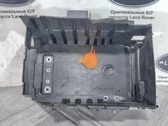 Короб аккумулятора Range Rover Evoque 2 L551