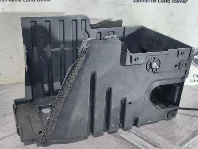 Короб аккумулятора Range Rover Evoque 2 L551