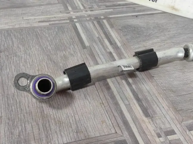 Трубка кондиционера Range Rover Evoque 2 L551