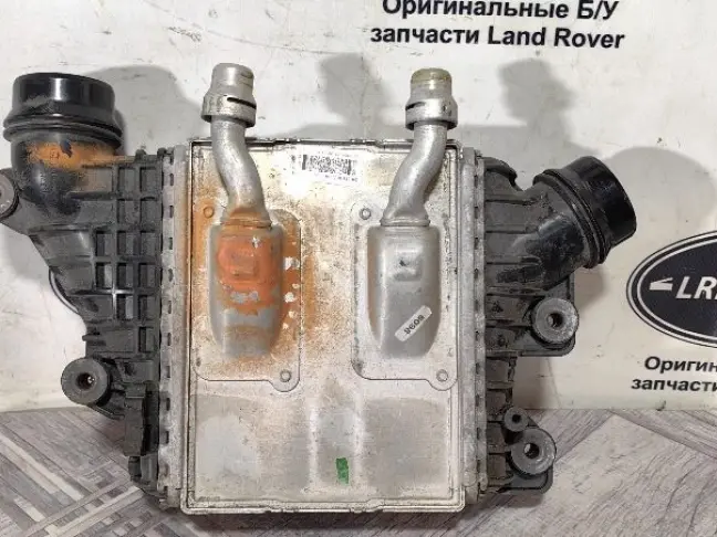 Интеркулер Range Rover Evoque 2 L551 2.0 бензин