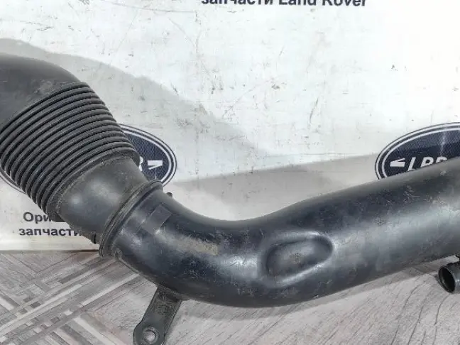 Патрубок воздушный Range Rover Evoque L538