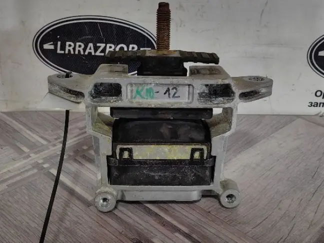 Подушка ДВС правая Land Rover Evoque L551