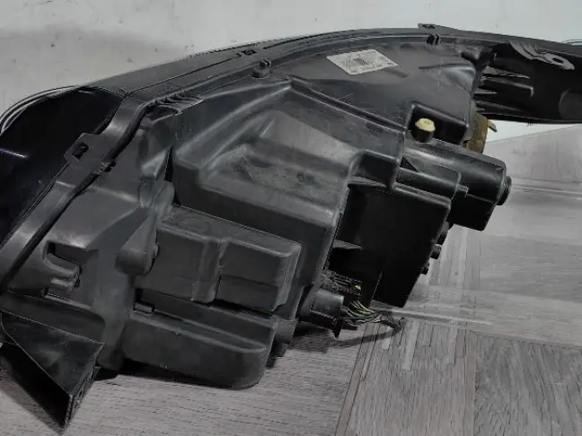 Фара правая Range Rover 4 L405