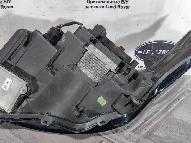 Фара правая Range Rover 4 L405