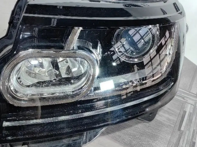 Фара левая Range Rover 4 L405
