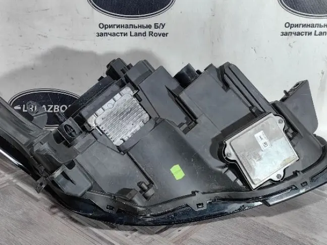 Фара левая Range Rover 4 L405