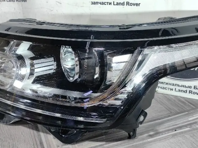 Фара левая Range Rover 4 L405