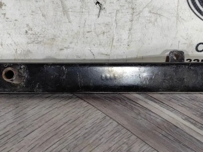 Опора радиаторов Land Rover Evoque 1 L538