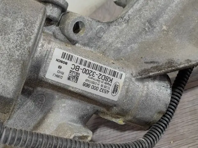 Рейка рулевая ПРАВЫЙ РУЛЬ Land Rover Evoque 2 L551