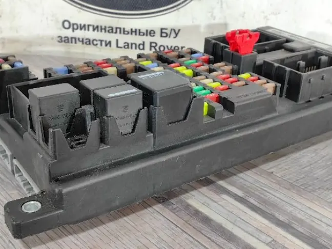 Блок предохранителе Range Rover Sport 2 L494