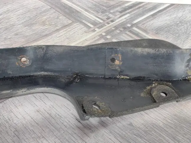 Брызговик задний правый  Range Rover Sport 2 L494