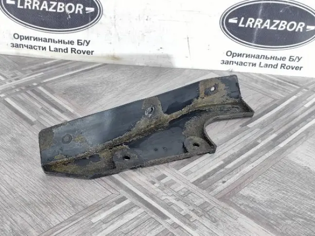 Брызговик задний левый Range Rover Sport 2 L494