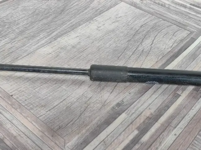 Амортизатор капота  Range Rover Sport 2 L494