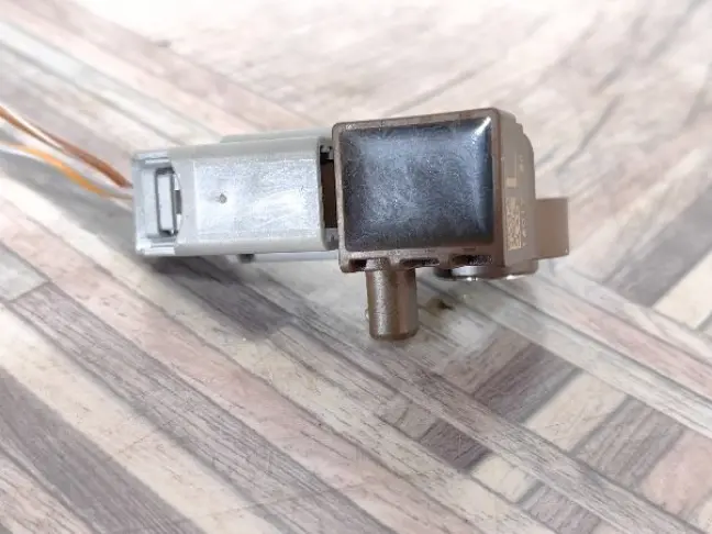 Датчик удара Range Rover 4 L405