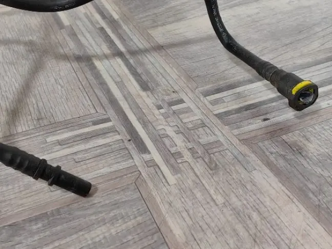 Трубка топливная Discovery 5 L462 2.0 дизель