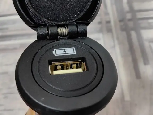 Гнездо USB Range Rover Sport 2 L494