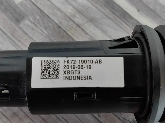 Гнездо USB Range Rover Sport 2 L494