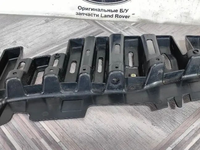 Кронштейн переднего бампера Range Rover 4 L405