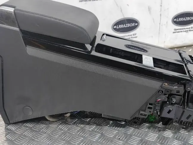 Каркас консоли Land Rover Discovery 5 L462