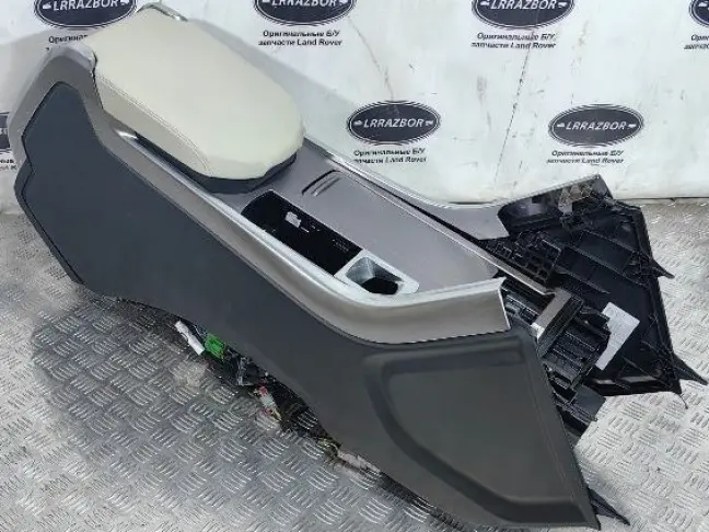 Каркас консоли Range Rover Sport 2 L494