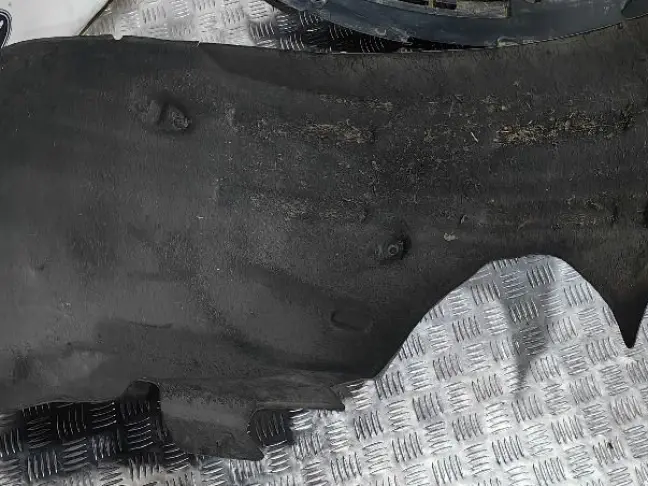 Подкрылок правый передний Range Rover Sport 2 L494