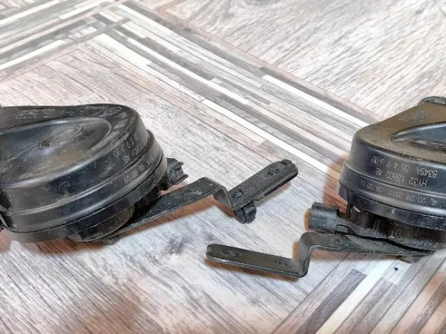 Сигнал звуковой Land Rover Discovery 5 L462