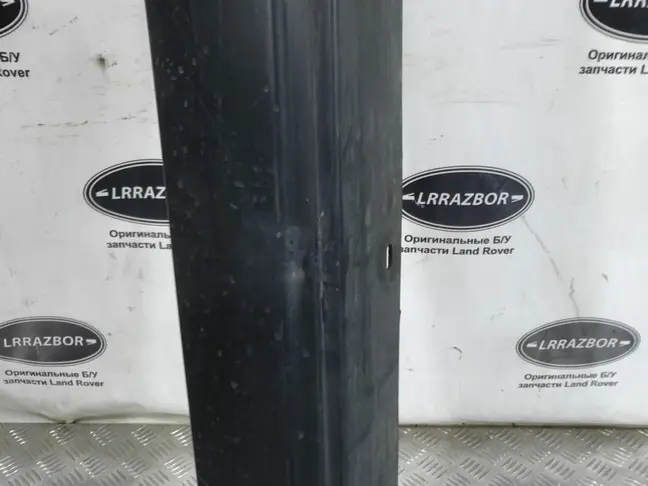 Накладка порога правая Range Rover Sport 2 L494