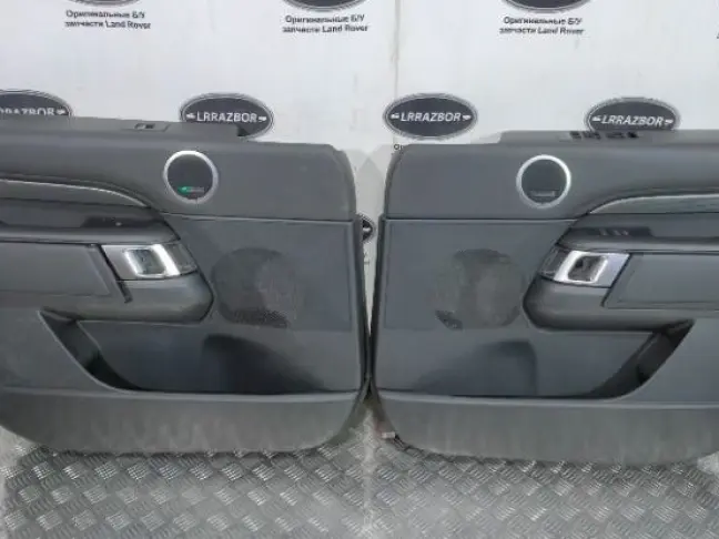 Дверные карты Land Rover Discovery 5 L462