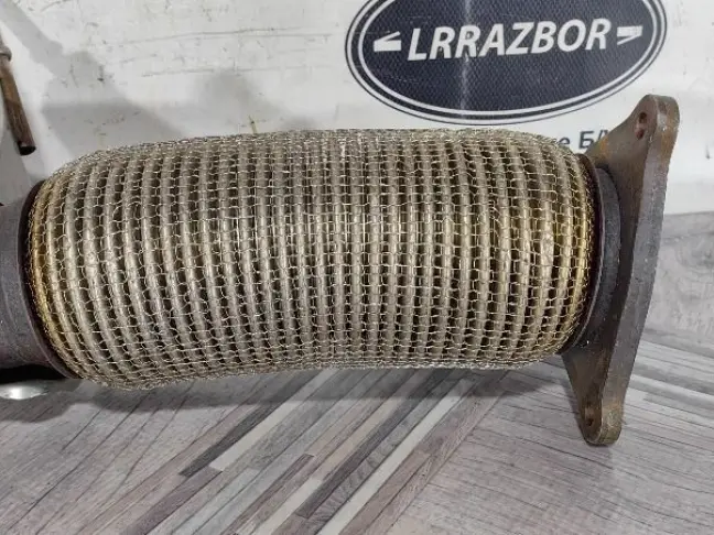 Выпускная труба Range Rover Evoque 2 L551 2.0