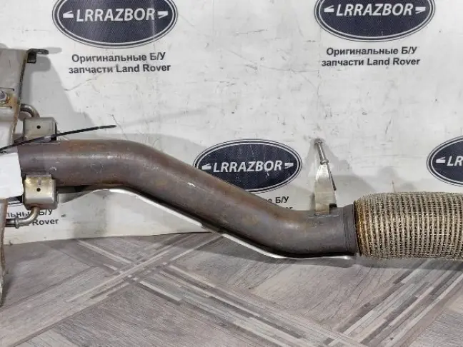 Выпускная труба Range Rover Evoque 2 L551 2.0