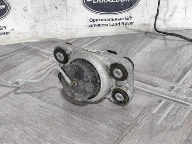 Подушка двигателя Land Rover Discovery 5 L462