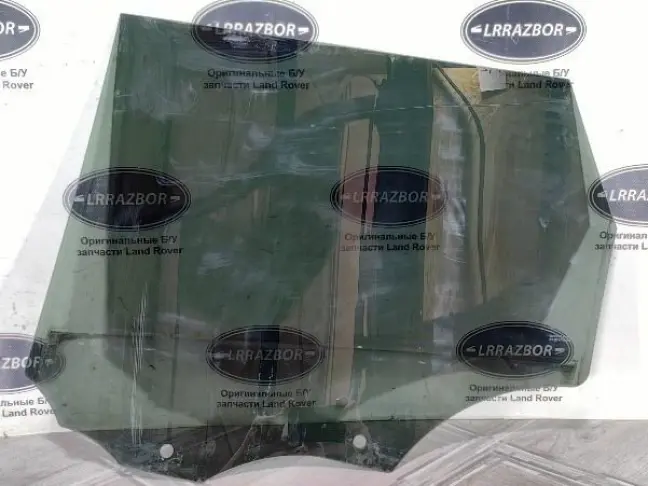 Стекло двери задней правой Range Rover Sport L494