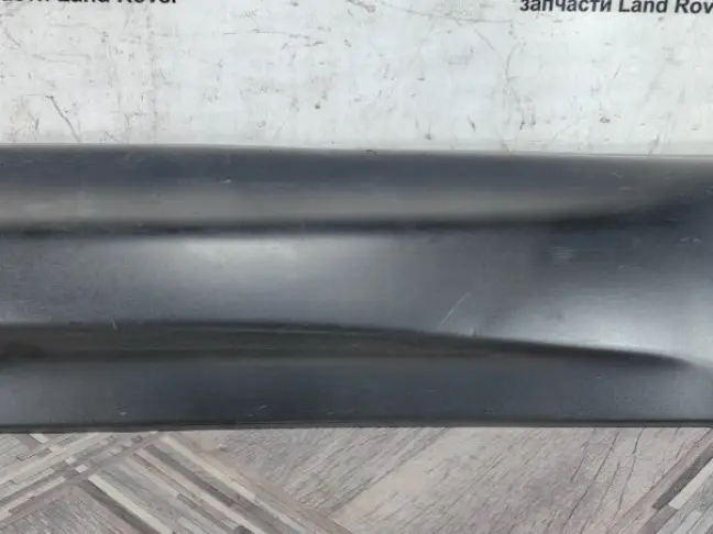 Молдинг задний правый Range Rover Sport2 L494