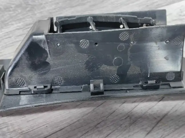 Дефлектор воздуховода Land Rover Discovery V L462