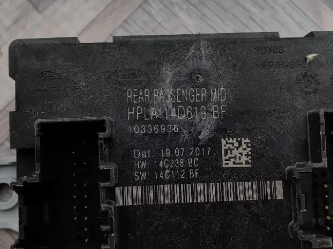 ЭБУ двери задней левой Range Rover Sport 2 L494