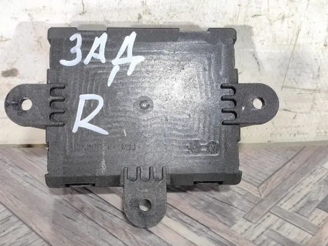 ЭБУ двери задней правой Range Rover Sport 2 L494