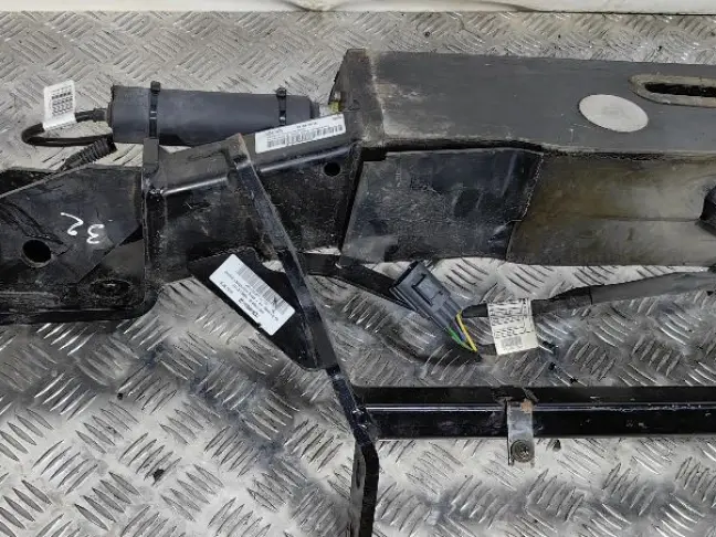 Сцепное устройство фаркоп Range Rover 4 L405