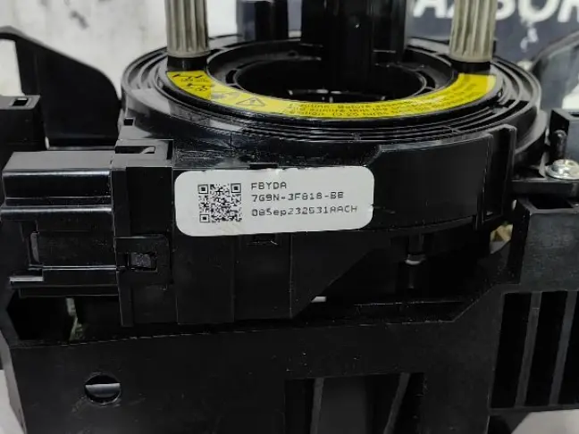 Шлейф подрулевой Land Rover Freelander 2 2.2