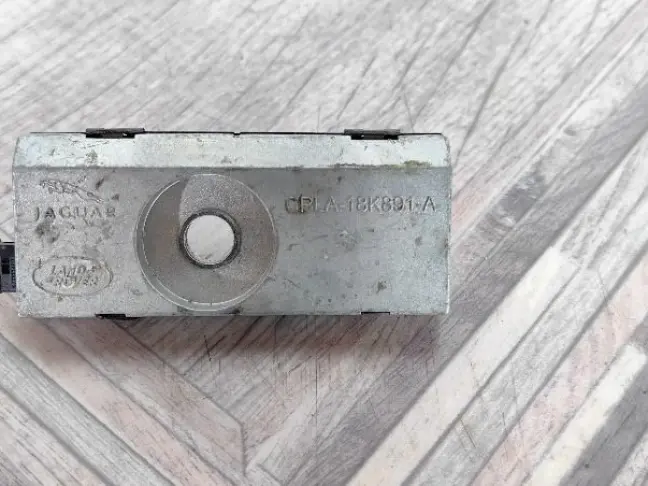 Антенна land Rover Range Rover Sport 2 L494