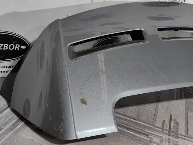 Спойлер задний Land Rover Discovery 5 L462