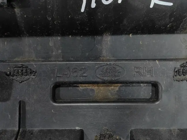 Молдинг передний правый Land Rover Discovery L462