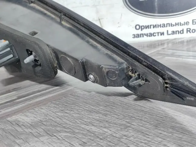 Фонарь задний левый Land Rover Discovery 5 L462