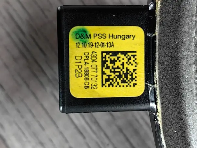 Динамик передний ниж Land Rover Discovery 5 L462